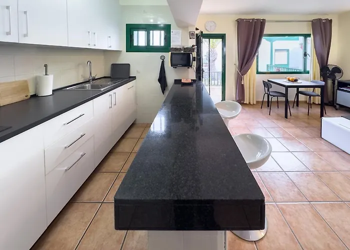 Playa Park 17, Charming One Bed Appartamento Puerto del Carmen (Lanzarote)