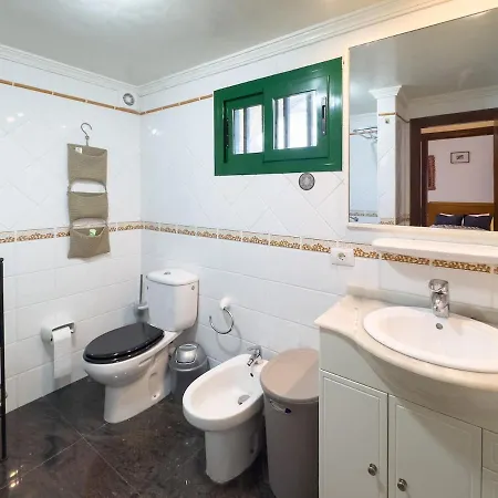 Playa Park 17, Charming One Bed *